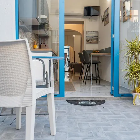 Apartament Dommo Amalia *